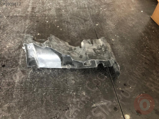 MERCEDES SPRİNTER 906 RADYATÖR SOL BRAKET A906 8890031