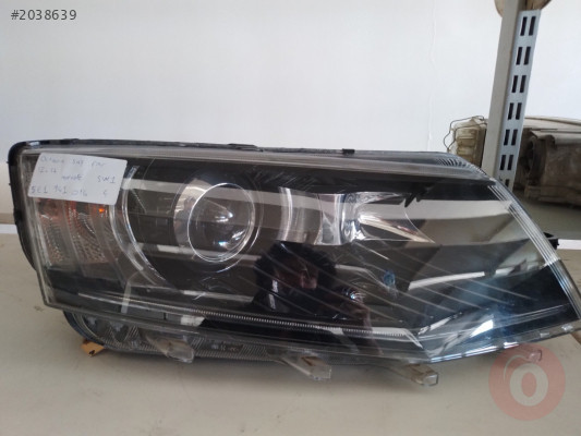 OCTAVİA MERCEKLİ XENON SAĞ FAR 12-17 5E1941016M ÇIKMA