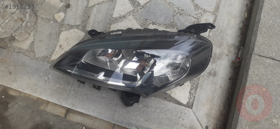 Doblo 4 Orjinal Çıkma Far