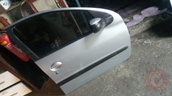 peugeot 206 çıkma sağ ön kapı dolu