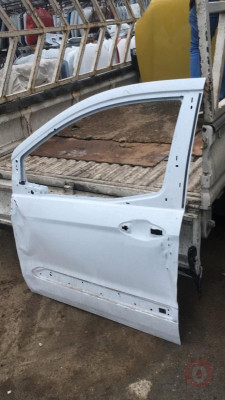 FORD COURİER SAĞ ÖN KAPI ÇIKMA ORJİNAL 2014-2022