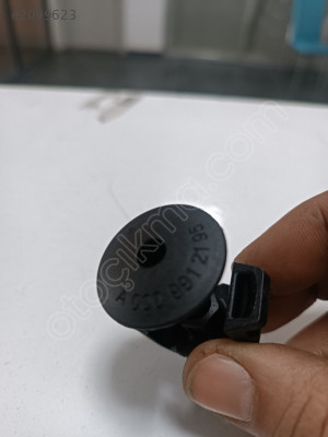 MERCEDES W211 W205 W203 W169 RADYATÖR ÜST KLİPSİ 0009912195