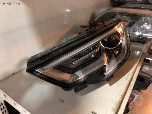 AUDİ A3 Z 2017 SOL FAR 90104556