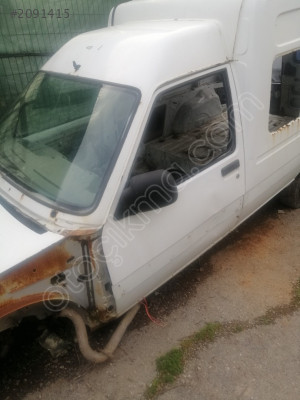 Renault express sağ kapi