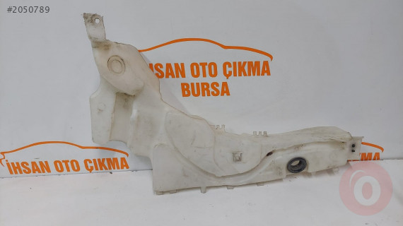 Focus 2 su fıskiye silecek deposu orijinal 4m5113k163