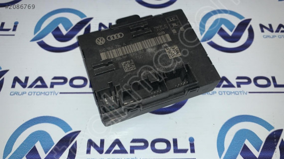 8X0959795A AUDİ Q3 KAPI KONTROL MODÜLÜ.