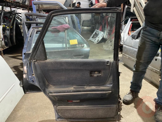 MAZDA 626 SOL ARKA KAPI CAM KRİKOSU 1988-1992 MODEL