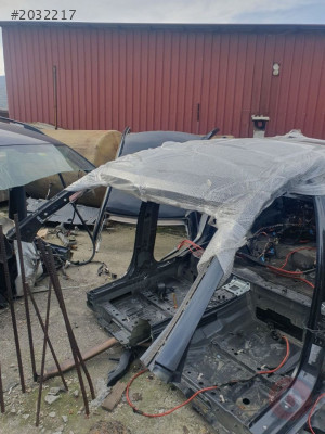 Bmw F10 Kesme Tavan Direkli Hatasız Orjinal Çıkma