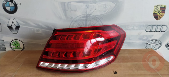 MERCEDES E200-220 SAĞ DIŞ STOP ÇIKMA ORJİNAL HATASIZ