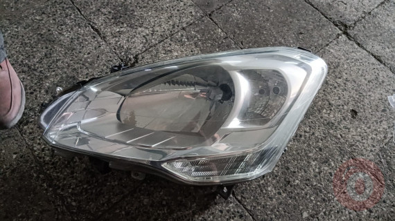 citroen Berlingo sol far ve çıkma parçalar