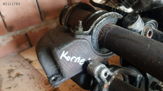 Ford connect aks bağlantı ayağı çıkma