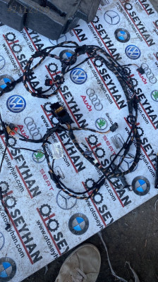 5NA971175 5NA971147CE vw tiguan bagaj kapağı tesisatı