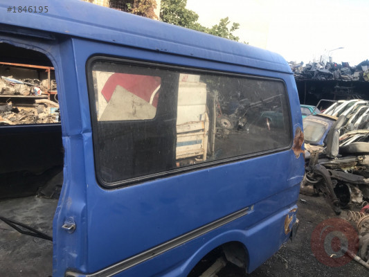 2006 Mazda E2200 Yan sağ sol camlar