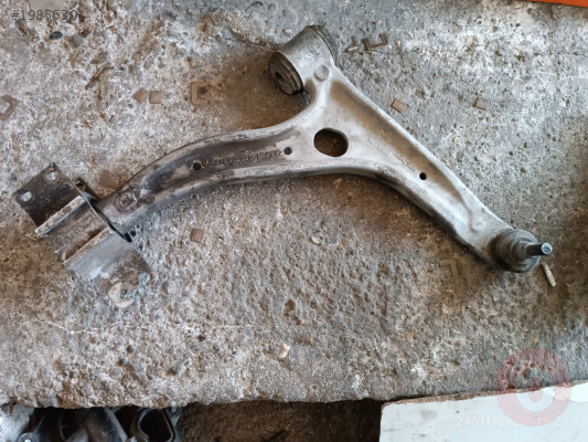 A2463330400  Mercedes A200 12-17 sağ
