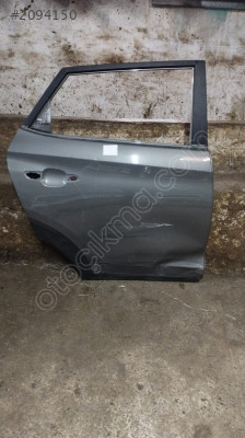 HYUNDAI TUCSON SAĞ ARKA KAPI