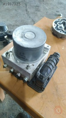 TOYOTA RAW-4 ABS BEYNİ 44540-42360 ÇIKMA