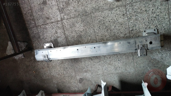 Peugeot 3008 ön tampon demiri ve tüm parçalar