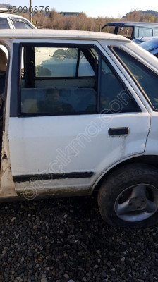 89-92 ford escort çıkma sol arka kapı