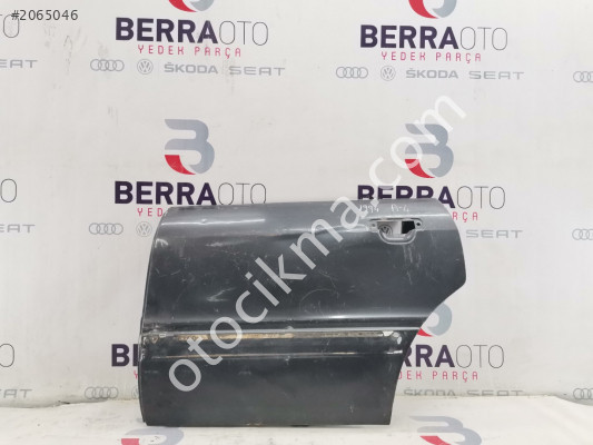 AUDİ A4 SOL ARKA KAPI AZ HASARLI 1994