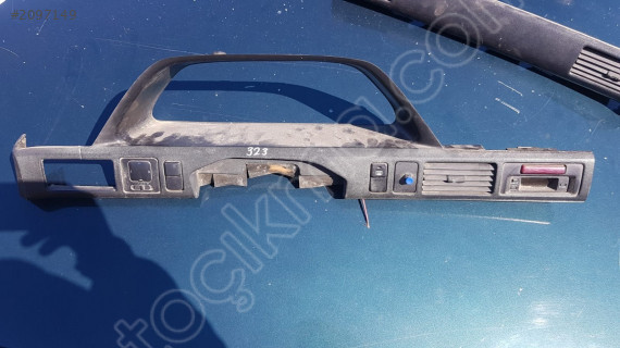 mazda 323 çıkma km saati çerçevesi