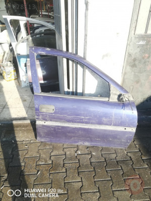 Opel vectra b sağ ön kapı çıkma orijinal hatasız