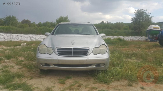 Mercedes c180 203 kasa sağ ön far çıkma