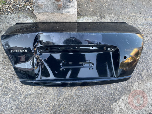 Hyundai accent era arka bagaj çıkma