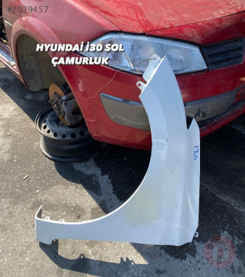 HYUNDAİ İ30 SOL ÖN ÇAMURLUK