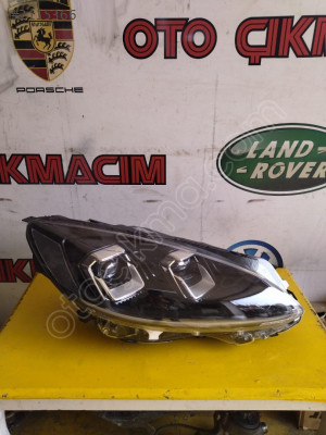 FORD KUGA SAĞ FAR