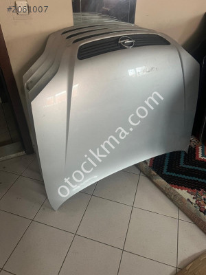 Opel astra Çıkma hatasız kaput