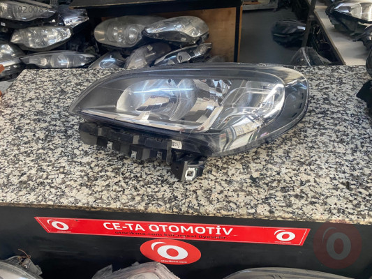 FİAT DOBLO 4 SOL ÖN FAR ÇIKMA ORJİNAL İÇİ SİYAH