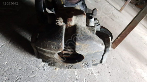 Volkswagen transporter T4 sağ ön kaliper çıkma