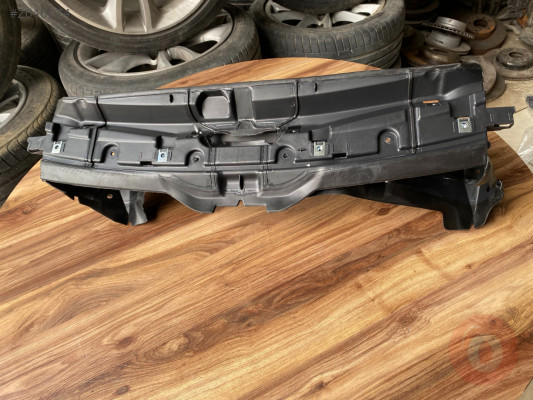 BMW 418 420 F32 F36 ÖN PANEL ÜST MASKE ÇIKMA ORJİNAL