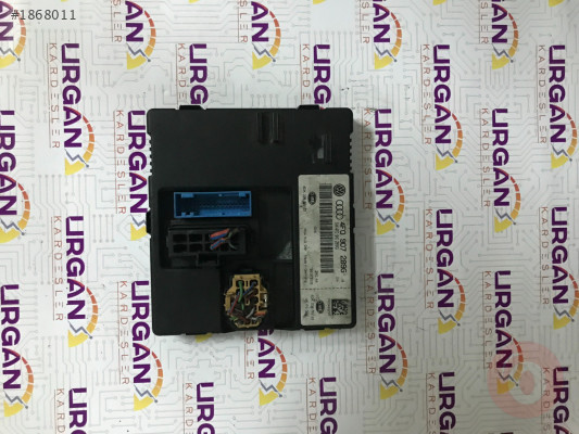 5DK008702-22 4F0907289 G  AUDI A4 HELLA LED MODUL
