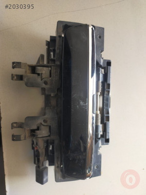 AUDİ A8 KAPI KOLU 4E0839885 4E0839886