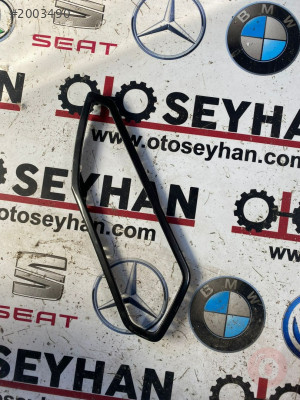 5NA854252 vw tiguan 2018 sağ arka iç açma kolu çerçevesi