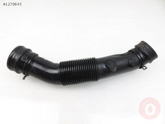 PASSAT A4 A6 HAVA FİLTRE BORUSU 06B129627G