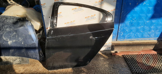 Volvo S60 sol arka kapı 2010 2017