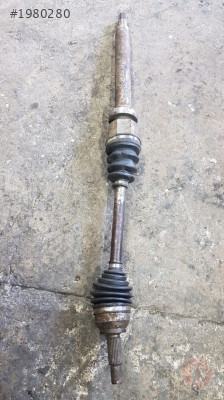 ford fiesta fusıon çıkma sağ aks