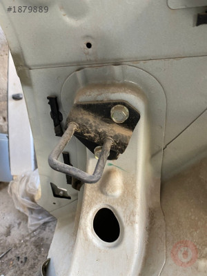 nissan qashqai J11 2016 arka koltuk sağ kilit karşılığı