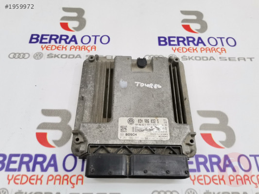 VOLKSWAGEN TOUAREG PASSAT MOTOR BEYNİ 03H906032S