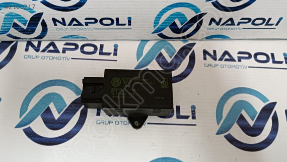 7L0959772 GOLF KOLTUK İSİTMASÍ KONTROL ÜNİTESİ 2002/2007