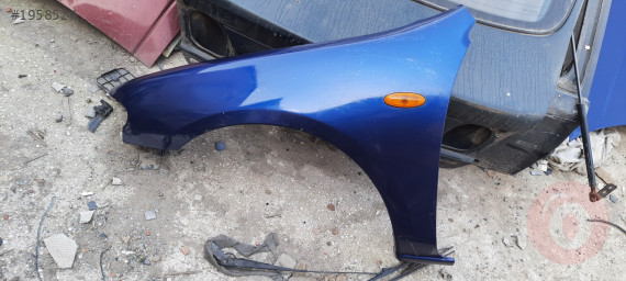 MAZDA FAMILIA ÖN CAMURLUK ORJINAL
