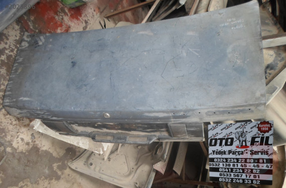 TOYOTA CORONA AT151 1984 - 1985 BAGAJ KAPAK