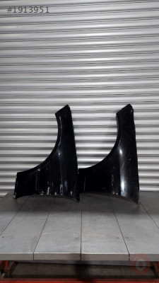 MERCEDES E W212 SIYAH SOL ÖN ÇAMURLUK-DÜZCE ÇIKMA