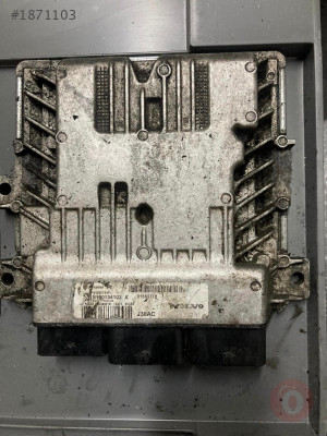 S180134103A 31355712 VOLVO S40 MOTOR BEYNİ SID807EVO