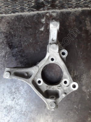 Opel Astra K sol ön teker taşıyıcısı