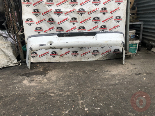RENAULT 9 ARKA TAMPON
