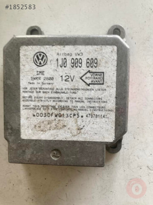VW Golf 4 Airbag Beyni 1J0909609 5WK42800