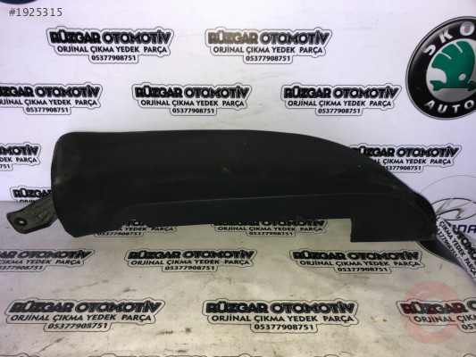 3C8 885 702 Volkswagen Passat cc 2011 model plastik